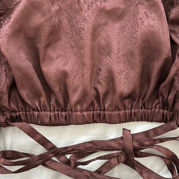 Urban Outfitters Hooked-Up Satin Cropped Top Adjustable Tie Waist Brown Size M - Picture 10 of 12